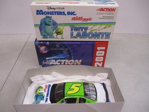 2001 action terry - 2001,
